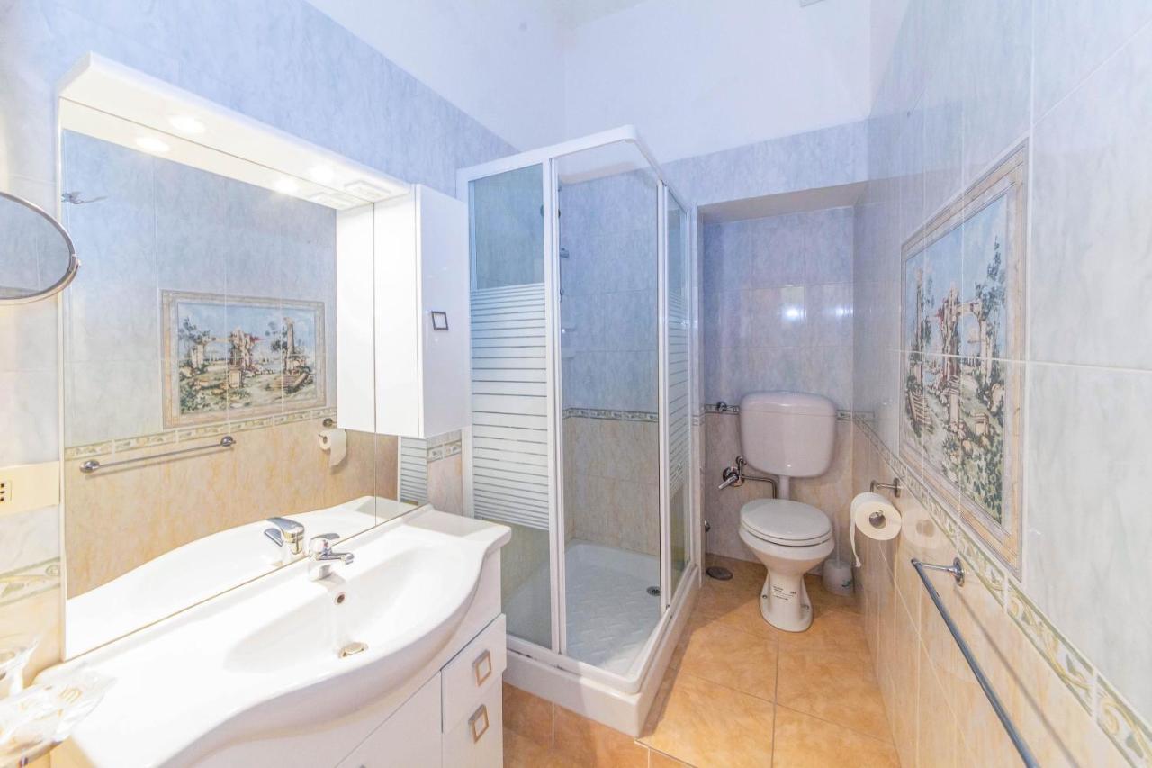 B&B Smart Rooms Рим Екстер'єр фото