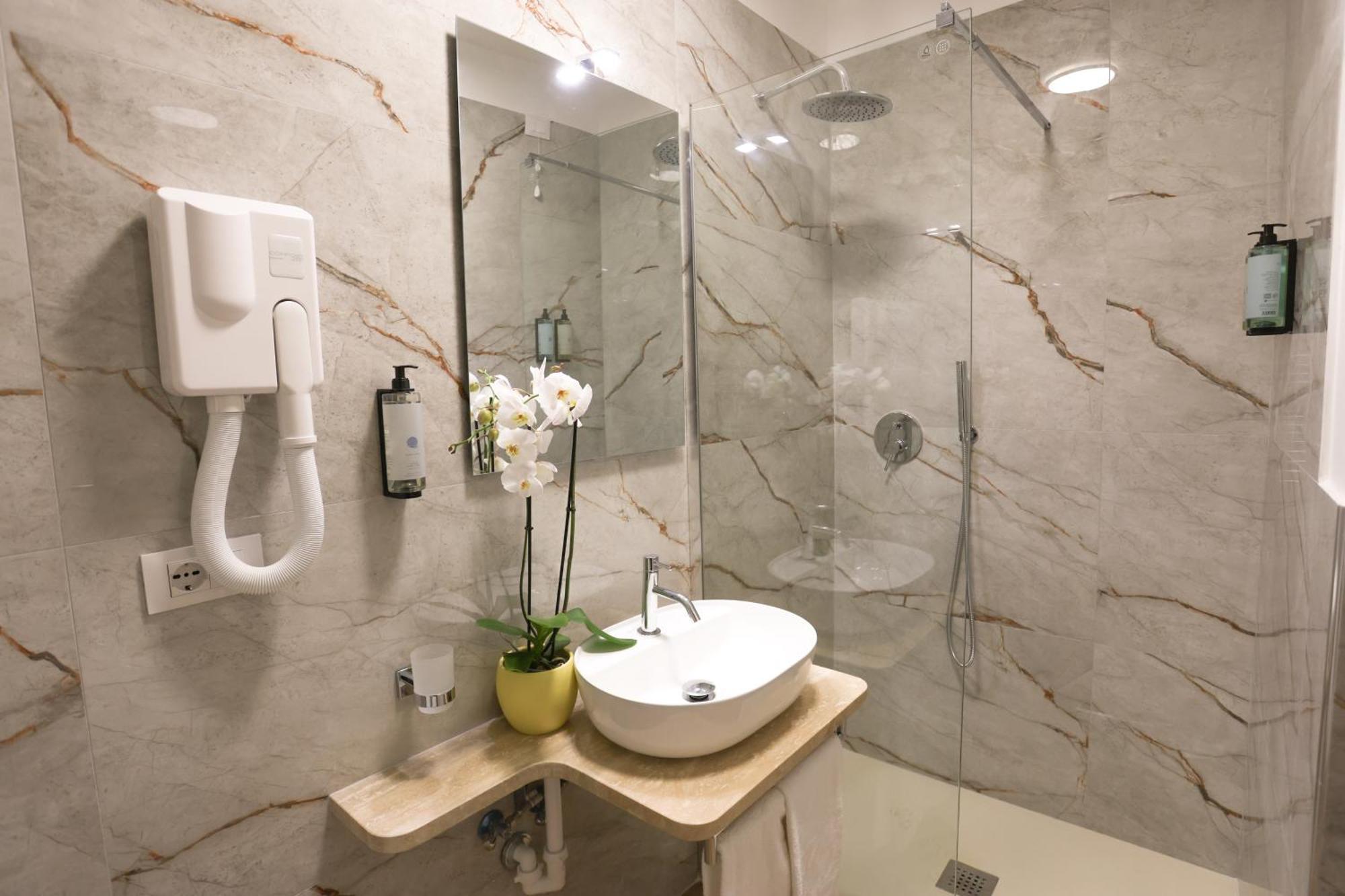 B&B Smart Rooms Рим Екстер'єр фото