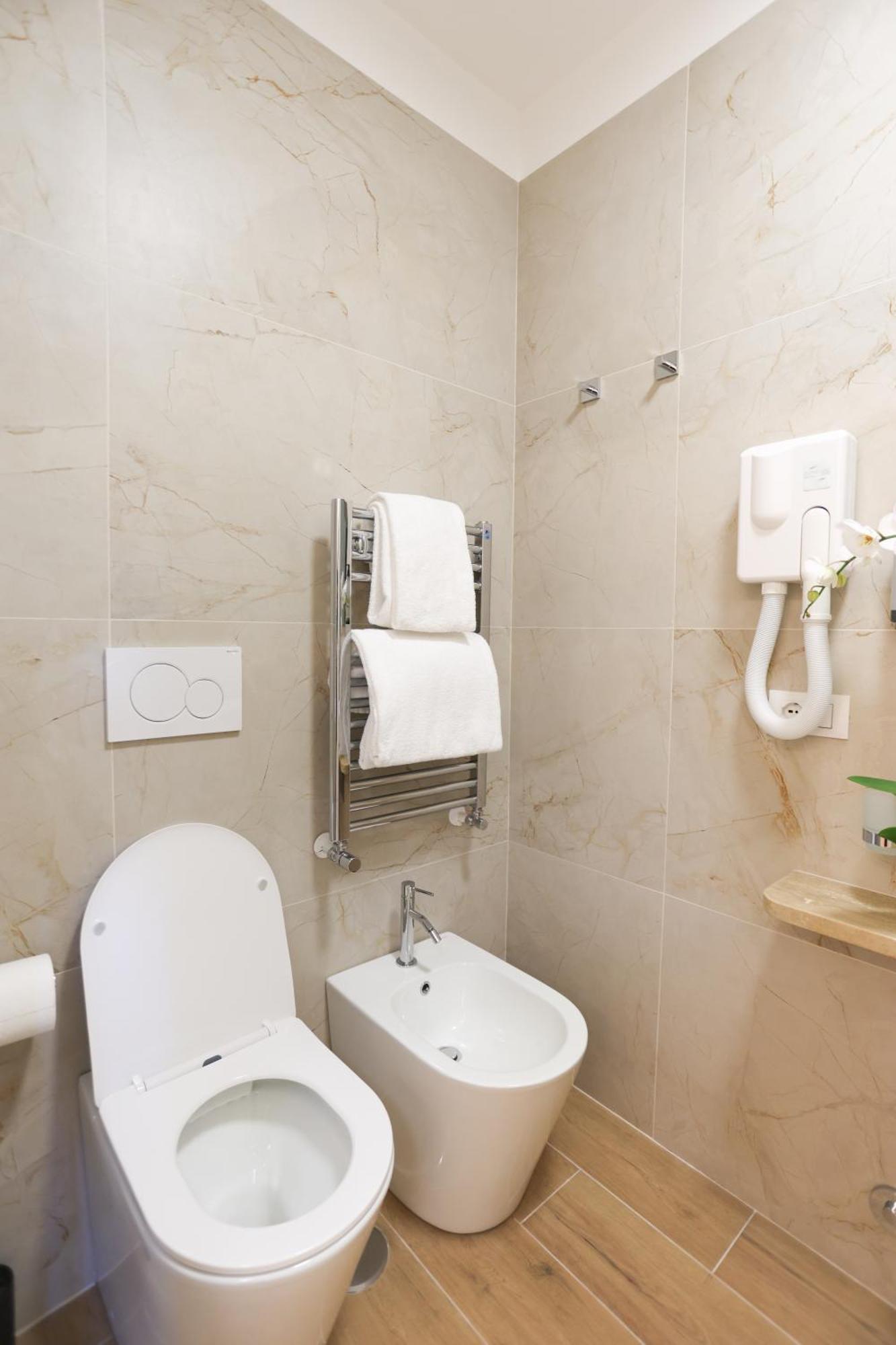 B&B Smart Rooms Рим Екстер'єр фото